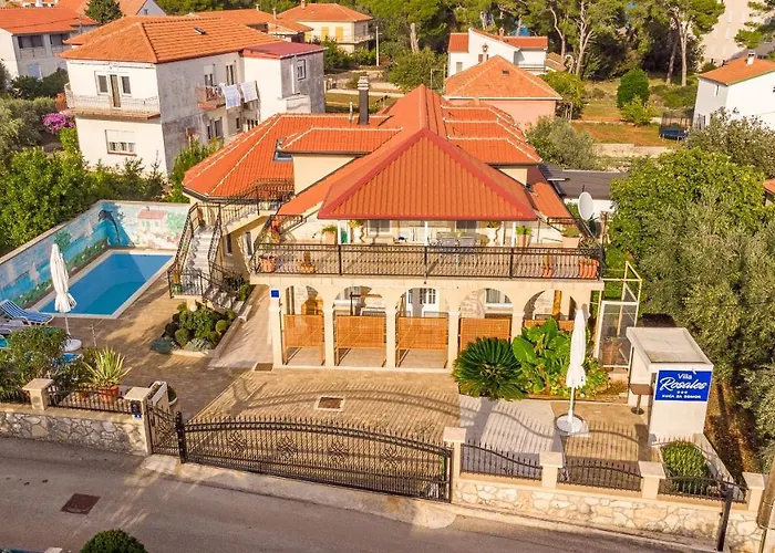 Holiday Home Vila Rosales